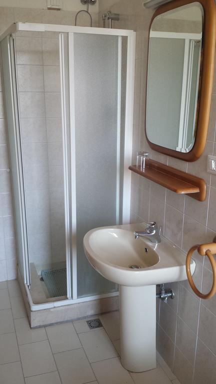 Residence Capinera Sottomarina Phòng bức ảnh