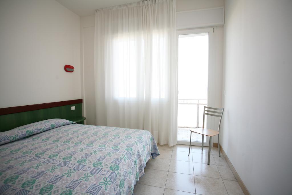 Residence Capinera Sottomarina Phòng bức ảnh